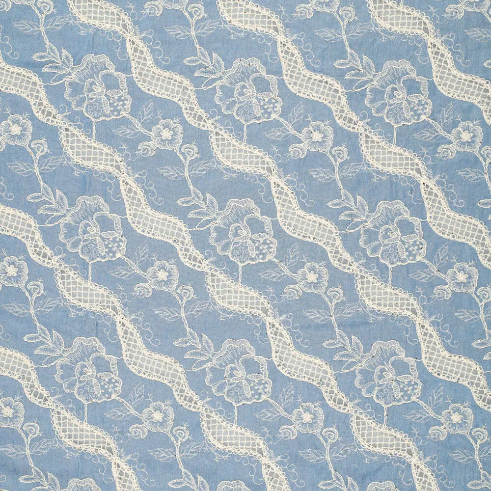 22723 Lace Embroidery Flora