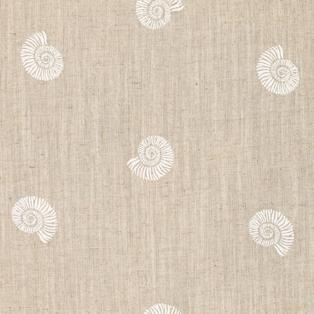 22610 Ralina Resort Puff