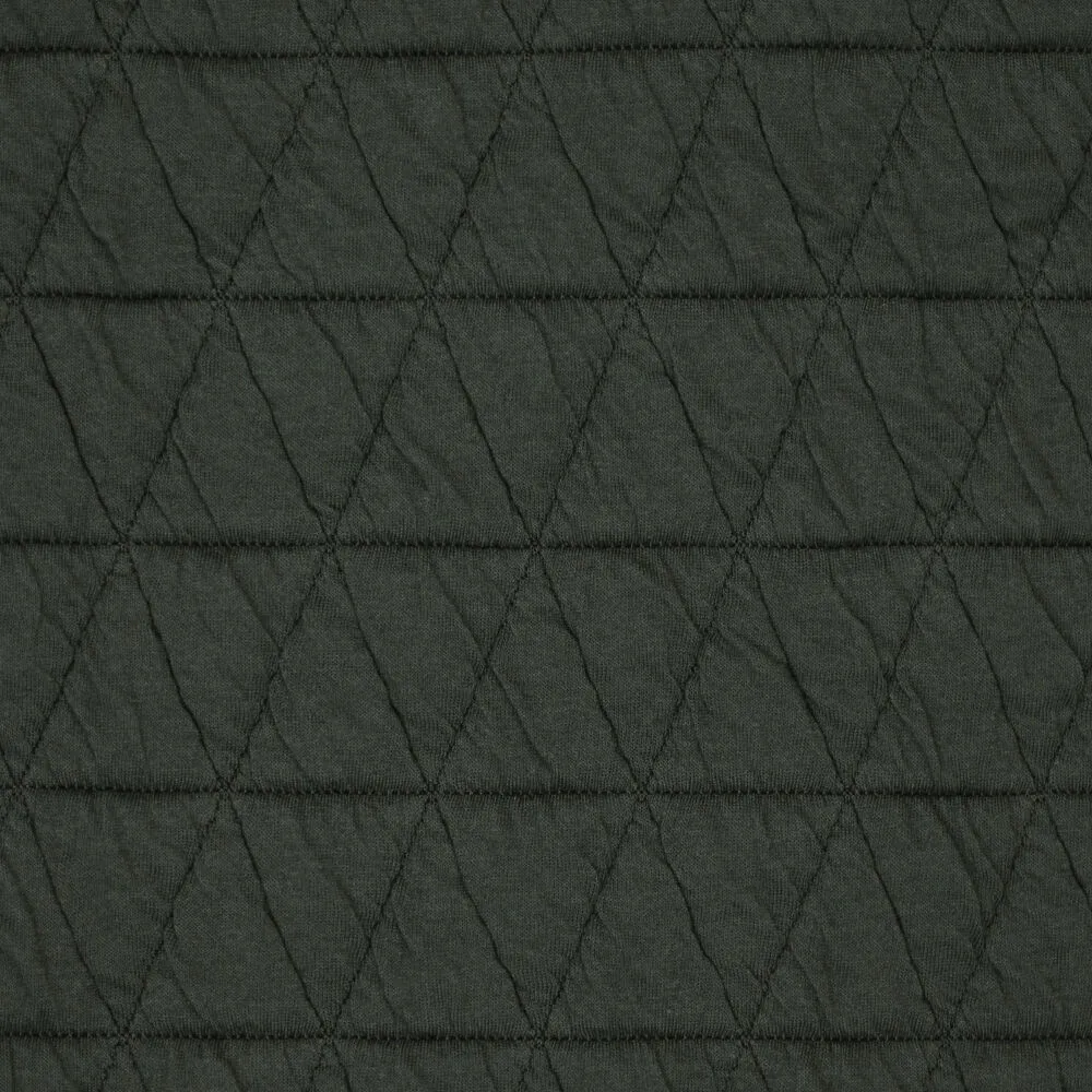 0945 Triangle | Knipidee.nl - Color code: 205 | Double folded or Rolls: