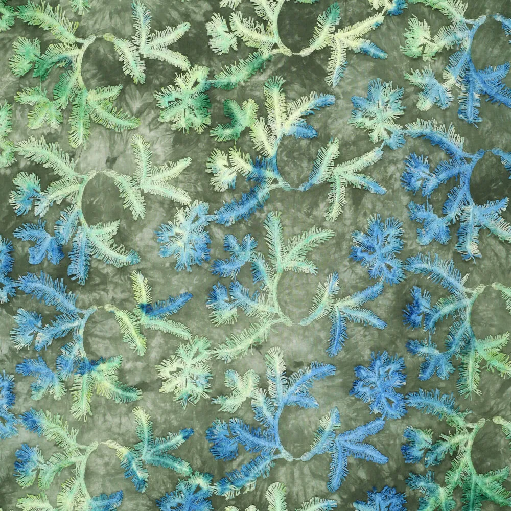 22913 Tie Dye Palmy Embroidery