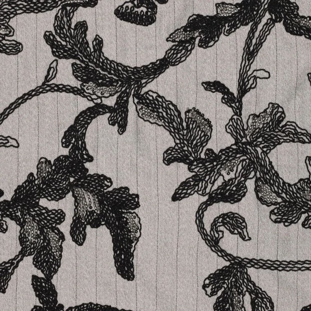 23113 Pincy Beady Embroidery