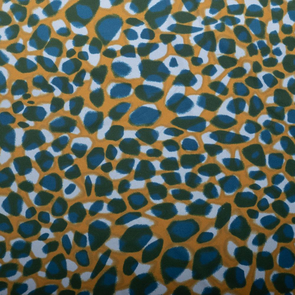 16500 Scatchy Dots Travel