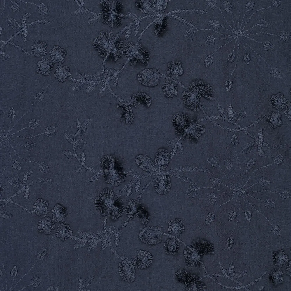 20518 Catchy Leaves Embroidery 