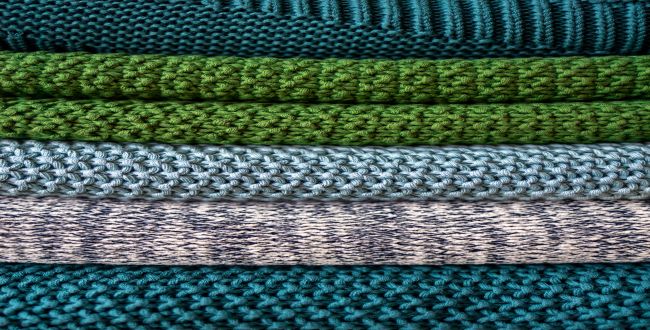 What Is Woven Fabric? Difference Between Woven And Knitted Fabrics -  Contrado Blog